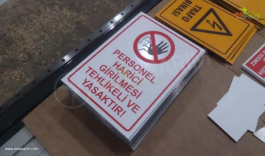 Es tasar m uyar levhas i g venli i levhalar 17Es Tasar m Reklam 