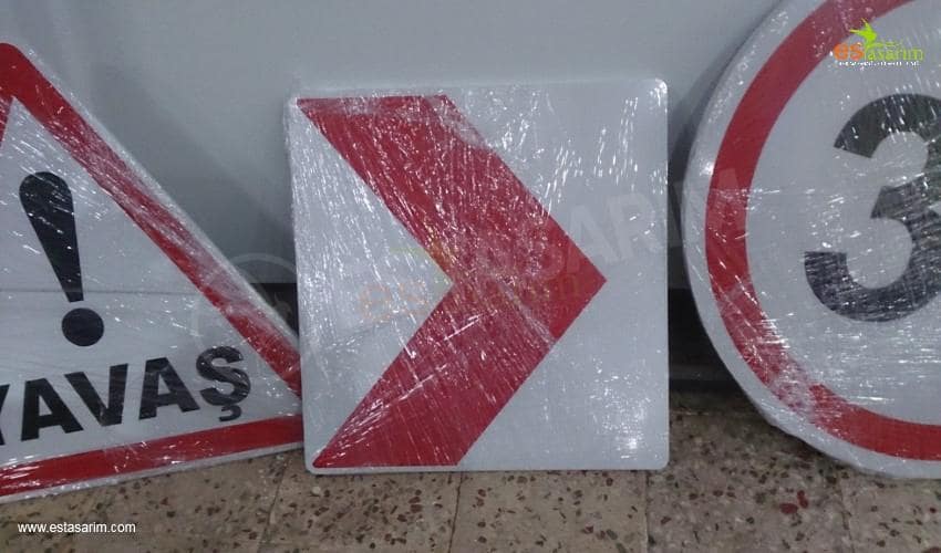 Es tasar m uyar levhas i g venli i levhalar 54Es Tasar m Reklam 